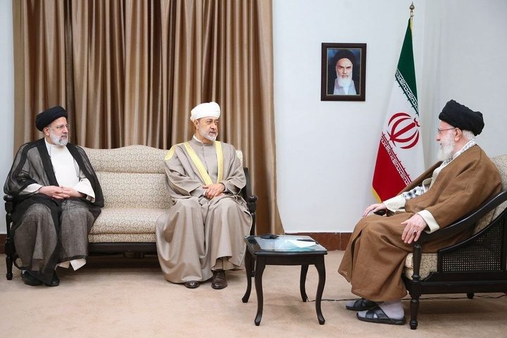 ڕێبەری باڵای شۆڕش: پێشوازی لە گەڕانەوەی پەیوەندییەکانمان لەگەڵ میسر دەکەین