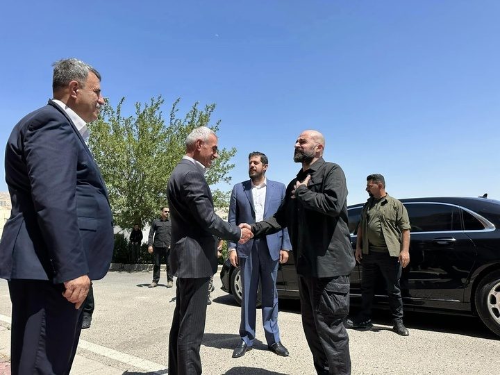 وەفدێکی باڵای یەکێتی سەردانی بزووتنەوەی گۆڕانی کرد