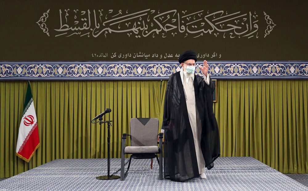 پیام رهبر انقلاب در پی جسارت به ساحت قرآن مجید در سوئد