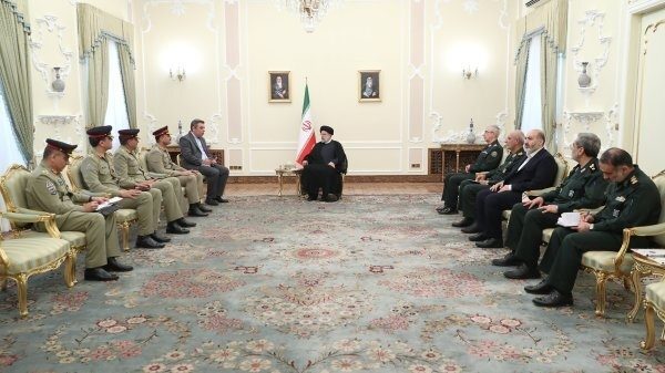 رئیس جمهور: راهبرد ایران تبدیل مرزهای امنیتی به مرزهای امن و اقتصادی است