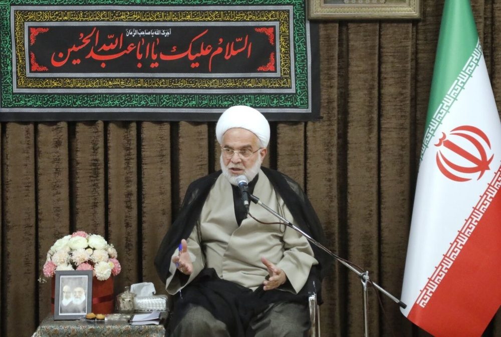 نماینده ولی فقیه در کردستان: حاج قاسم که سردمدار جبهه مقاومت و اسلام است
