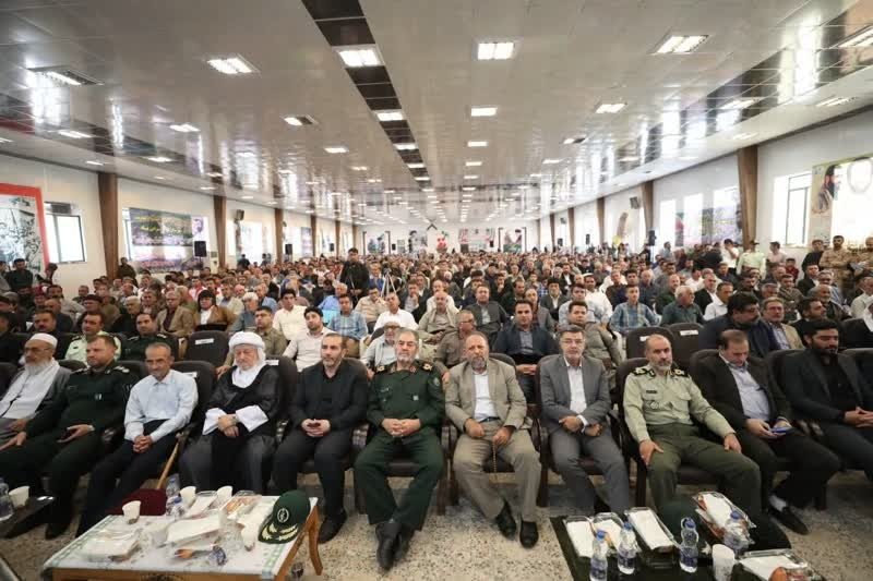 مردم پاوه در حماسه مرداد ۵۸ با تمام توان پای عزت و آزادگی خود ایستادند