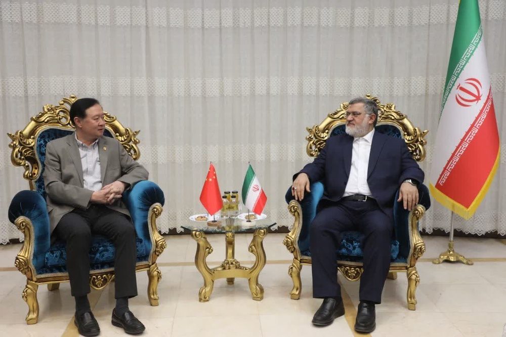 فرصت همکاری چین و ایران در حوزە تجارت و معدن وجود دارد