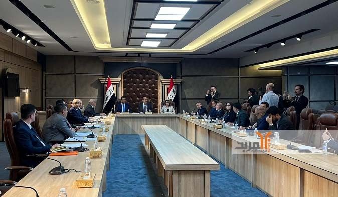 نشست های کمیسیون مالی مجلس نمایندگان با هیئت مذاکره کننده دولت فدرال تا رسیدن به راه حل ادامه خواهد یافت