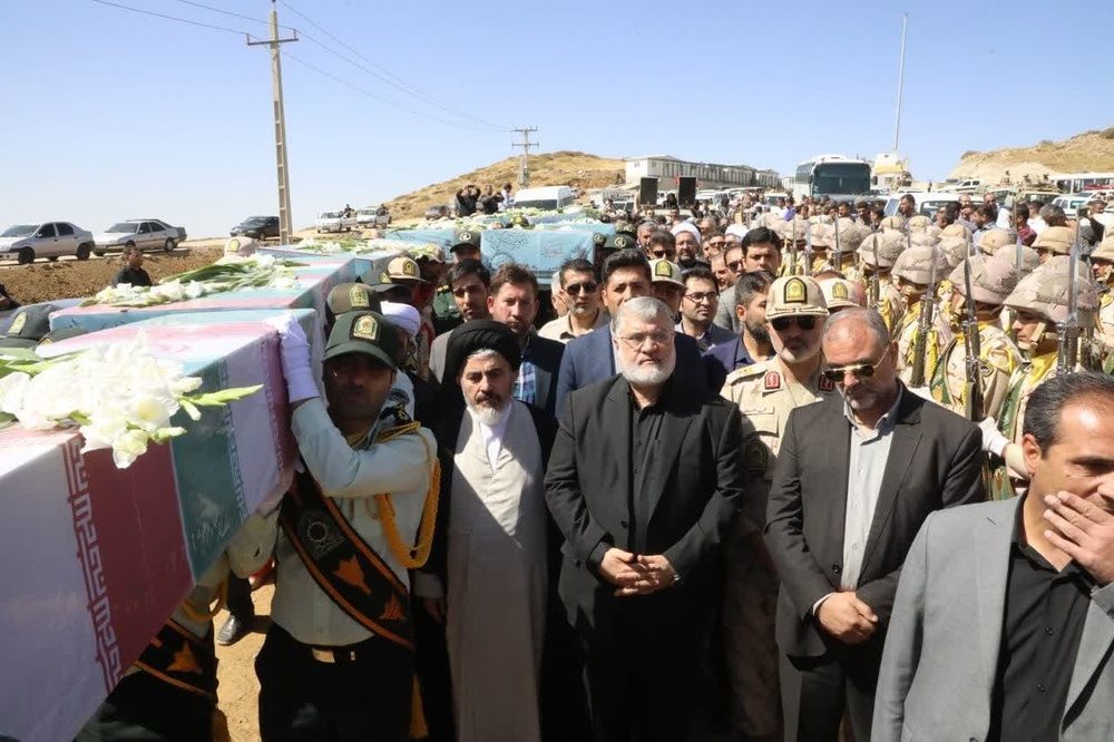 برگزاری آیین استقبال از پیکر شهدای تازه تفحص شده در مرز کیله سردشت