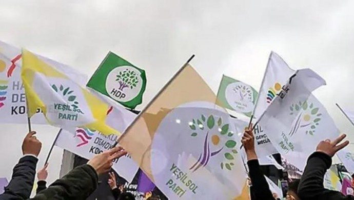 بررسی دو نام پیشنهادی برای حزب جایگزین HDP؛ انزوای اجباری اوجالان؛ حل مسئله کرد و دیگر موضوعات