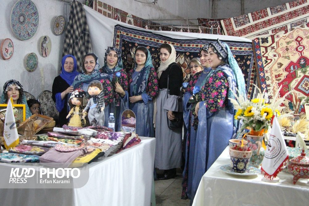 نمایشگاه صنایع دستی و سوغات استان های غرب کشور در سنندج/عکس: عرفان کرمی