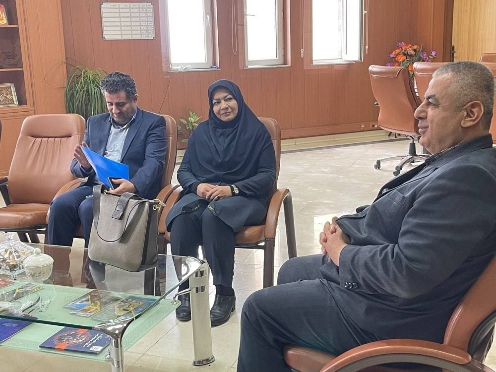 کمتر از ۲ درصد جمعیت بانه عضو کتابخانه های عمومی هستند