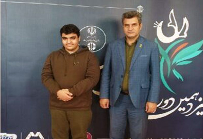 نوجوان کردستانی برنده جایزه ملی محیط زیست شد