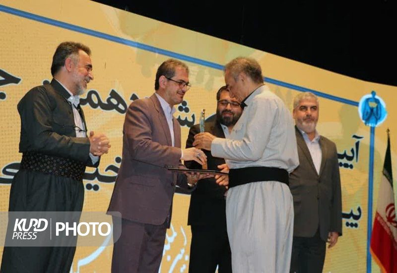 شانزدهمین جشنواره بین المللی تئاتر خیابانی مریوان به کار خود پایان داد