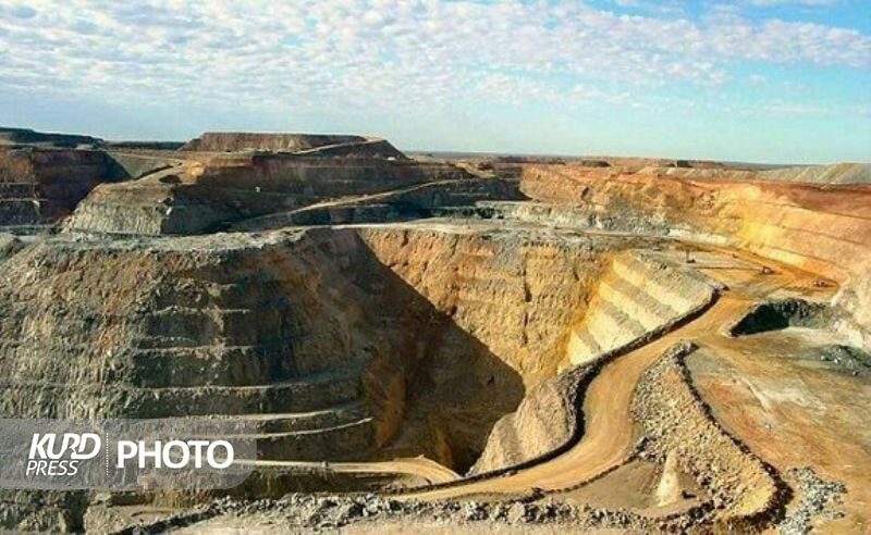 بزرگ ترین طرح اکتشاف معدنی کردستان کلید خورد