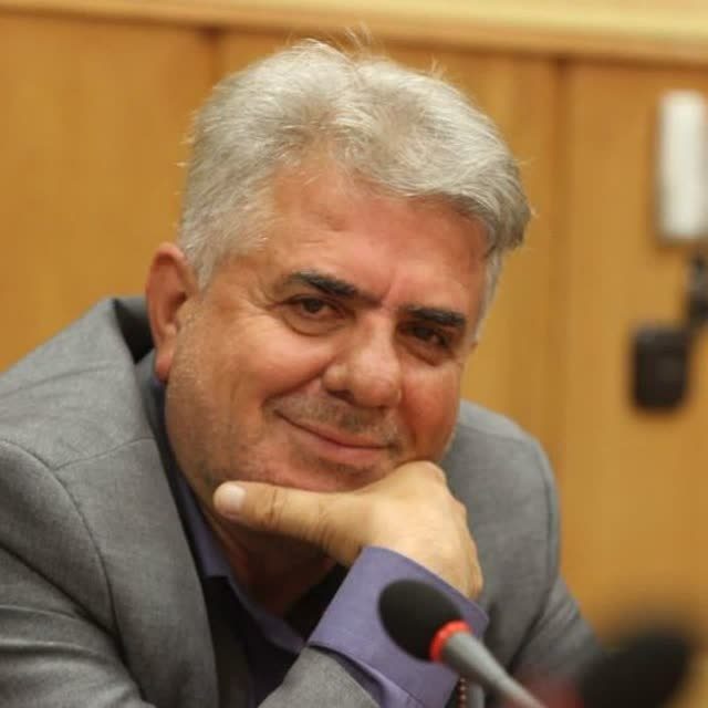 زمزمه آوردن پول‌های کلان در انتخابات ایلام و خطر معامله سرنوشت چهار ساله استان / عباس خزلی