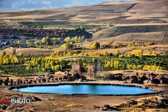 ٥٠٠ گردشگر خارجی از تخت سلیمان تکاب دیدن کردند