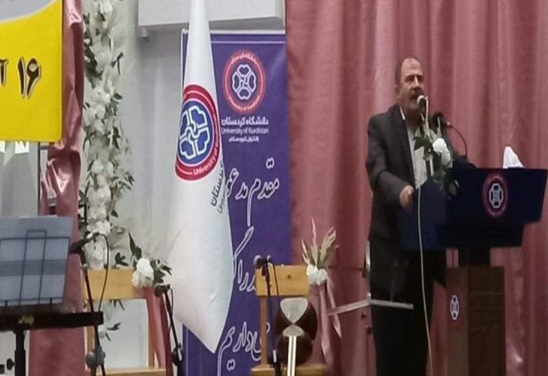 توسعه پایدار با نگاه به آینده و استفاده از سرمایه های ارزشمند انسانی میسر است