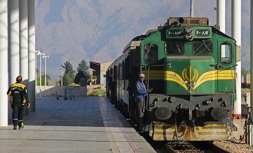 آماده راه اندازی گمرک اختصاصی در راه آهن کرمانشاه هستیم