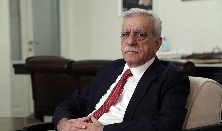 احمد ترک که پیشتر از سیاست کناره گرفته بود، نامزد شهرداری ماردین شد