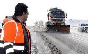 ۳۵۸ خودروی گرفتار در برف در محور بیجار رهاسازی شدند