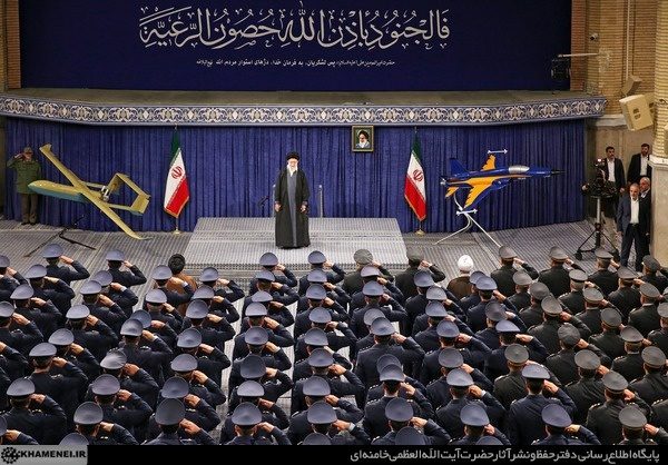 رهبر انقلاب: حضور پرشور مردم در انتخابات ۱۱ اسفند تضمین‌کننده اقتدار و امنیت ملی است