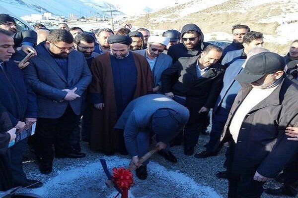 کلنگ احداث منطقه ویژه اقتصادی سرو به زمین زده شد