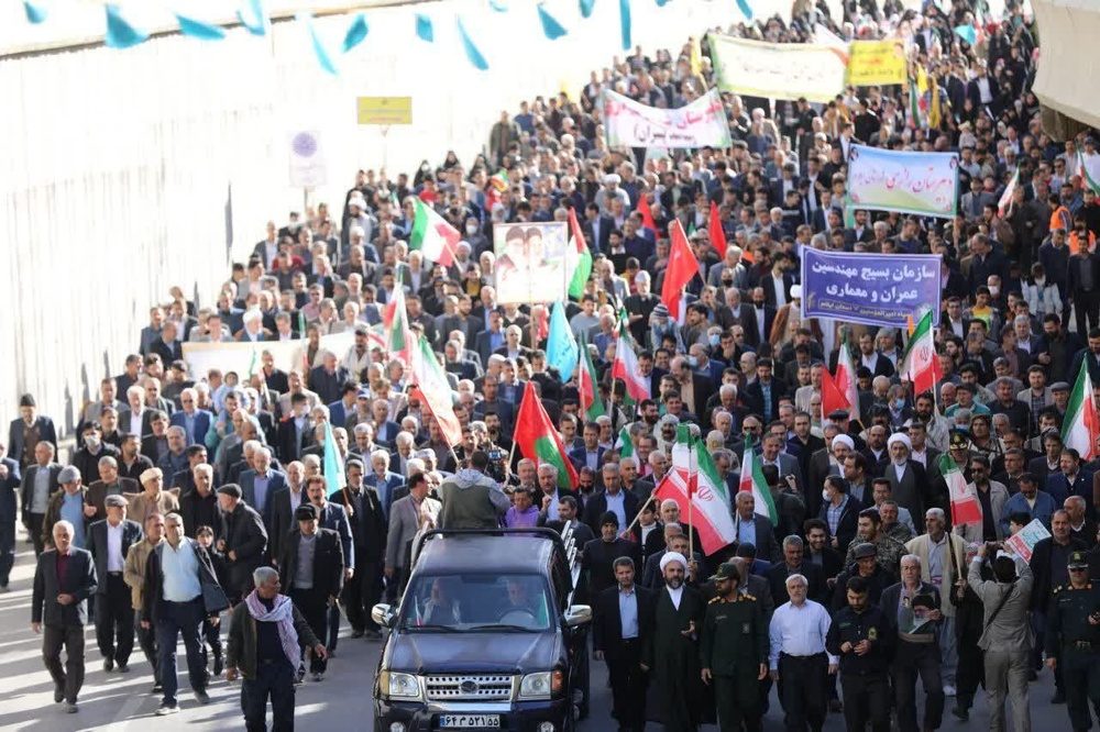 برگزاری راهپیمایی ٢٢ بهمن در ٣۵ نقطه استان ایلام