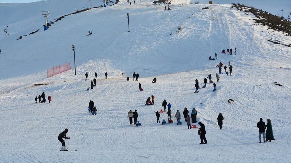 امسال بیشترین برف در حکاری بارید