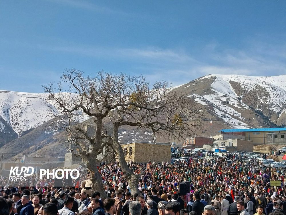 رقصِ نوروز با موسیقی چشمیدرِ کردستان