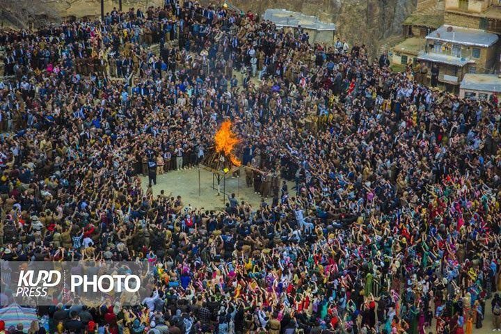 برگزاری جشن بزرگ نوروزی در گیلانغرب