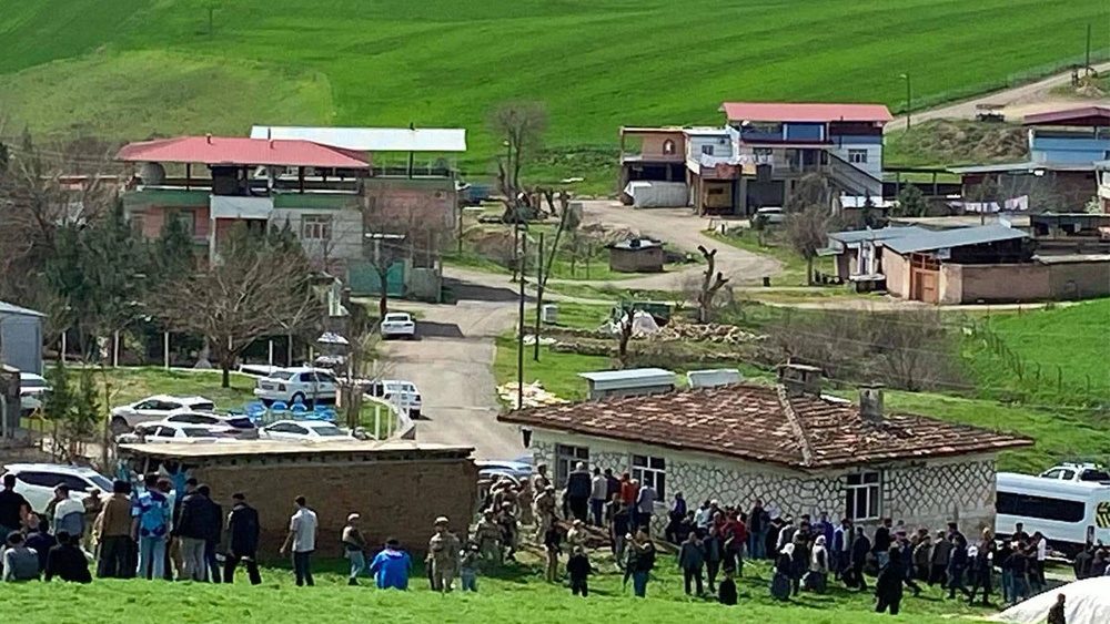درگیری انتخاباتی مسلحانه در ئامد و کشته و مجروح شدن 12 تن + فیلم