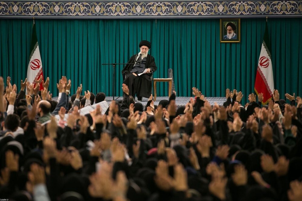 رهبر انقلاب: «فردایی بهتر از امروز»  مقصود بزرگ و اصلی کشور و نظام است