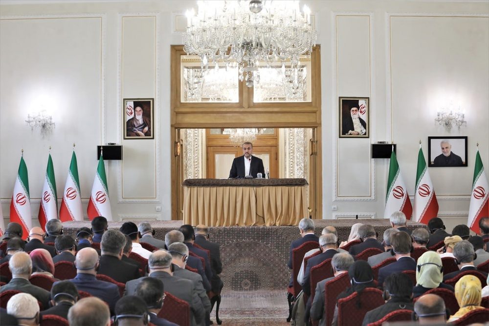 ایران از توسعه جنگ استقبال نمی کند/ معادله ما در پاسخ به تهدیدات از این پس متفاوت است