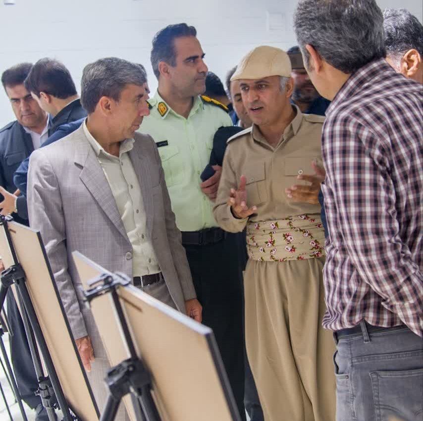اولین نگارخانه جوانرود افتتاح شد