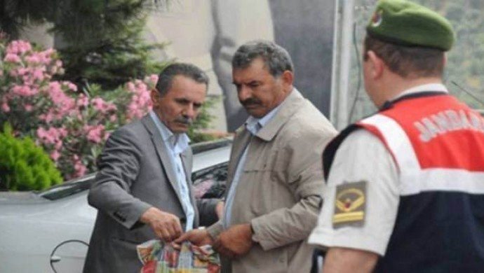 تمدید ممنوعیت سه ماهه ملاقات با خانواده برای اوجالان