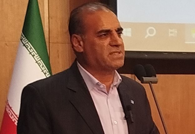 استخدام نیروی غیر بومی در شرکت های نفت و گاز دهلران ممنوع است