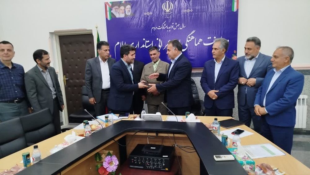 امضای تفاهم نامه تکمیل زیرساختهای نهضت ملی مسکن در استان ایلام