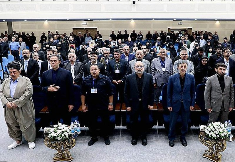 کتاب های «اطلس» و «کارنامه» قرارگاه رمضان رونمایی شد