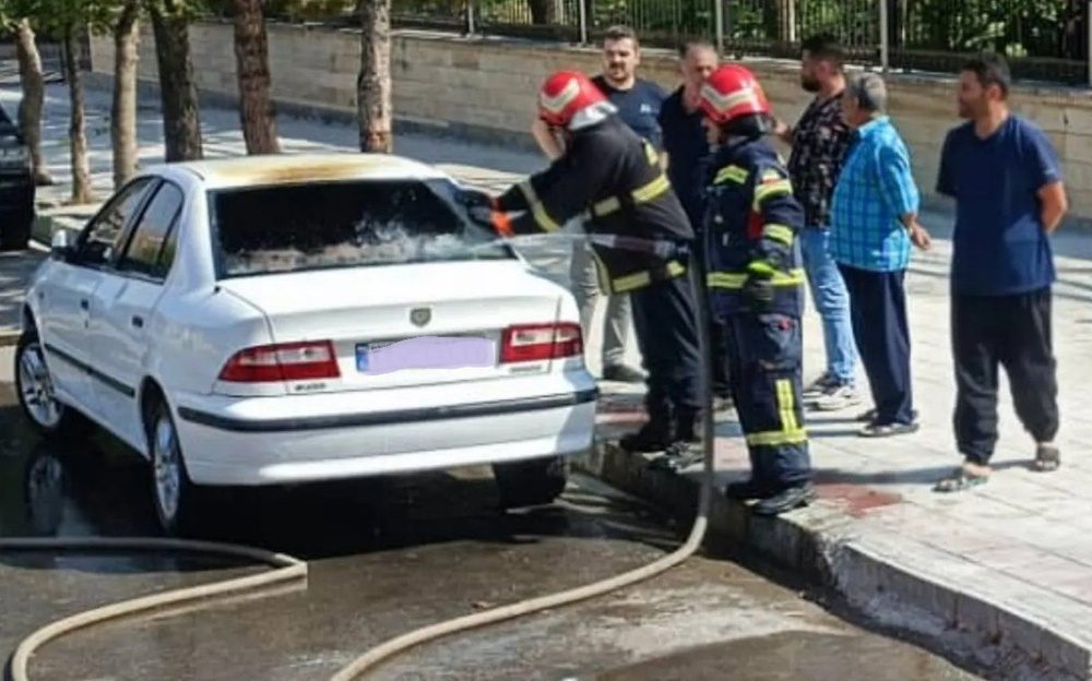 تلفن همراه داخل خودرویی در مهاباد منفجر شد