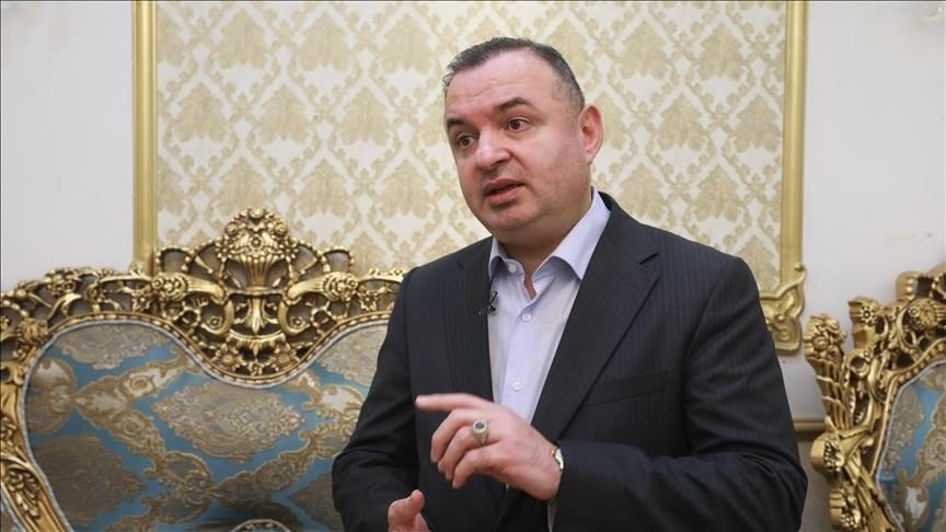 برخی احزاب سیاسی اقلیم کردستان عامل به تعویق افتادن حقوق کارمندان هستند