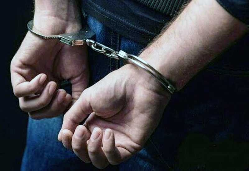 سارق حرفه ای خانه باغ ها در سنندج با اعتراف به ۲۱ فقره سرقت دستگیر شد