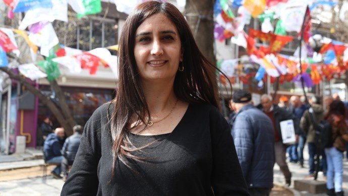 بیرسن اورهان، شهردار درسیم، به دلیل اعتراض به برکناری شهرداران کُرد به زندان محکوم شد