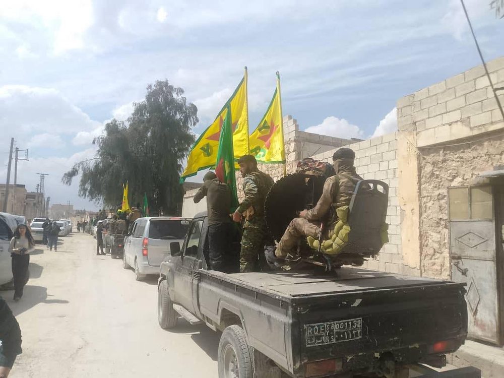 عقب نشینی نیروهای YPG و YPJ از محلات کُردنشین حلب