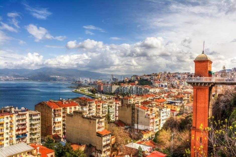 نکاتی که باید پیش از رزرو تور ازمیر بدانید