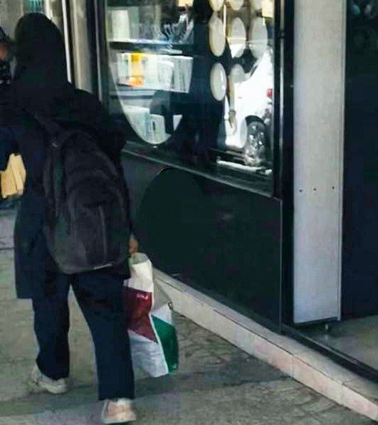 یخ فروشِ نیشابور و دختر کتاب بر دوشِ پاوه / حبیب الله مستوفی