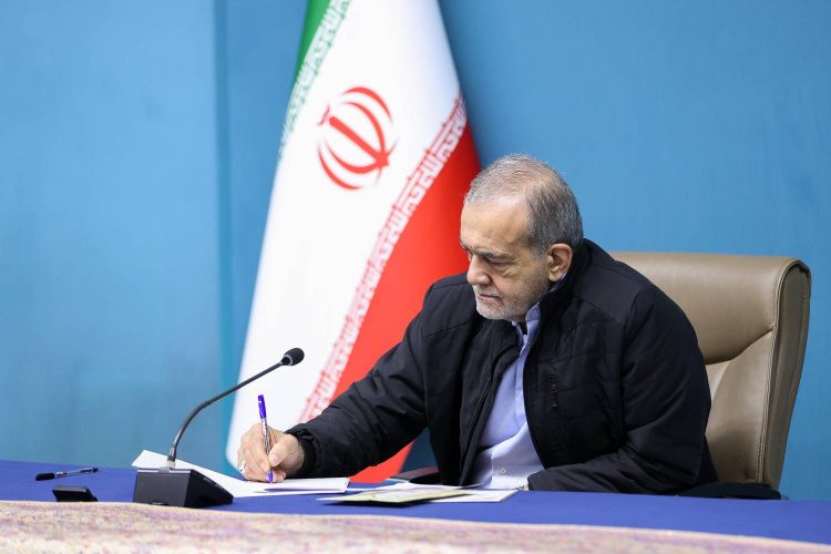 پیام تبریک رئیس جمهور به مناسبت کسب مدال طلا توسط بانوی کرمانشاهی