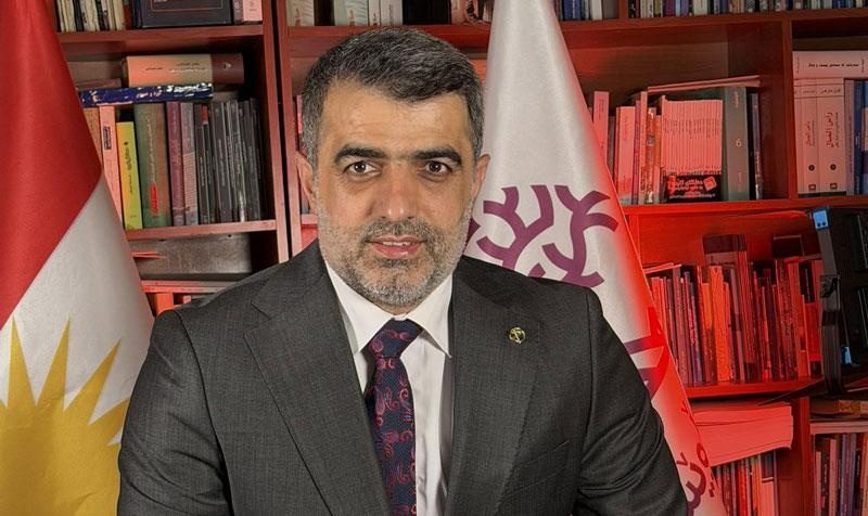 مسرور بارزانی و قباد طالبانی مسئول عدم پرداخت دو ماه حقوق کارمندان هستند