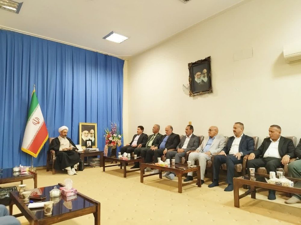 پیوند ایران و عراق سدی محکم در برابر نظام استکباری است