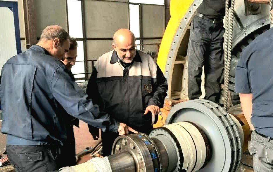 افزایش تولید و ارتقای آمادگی در نیروگاه‌های حرارتی بیستون و اسلام‌آباد غرب