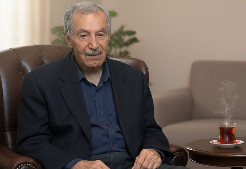 از مقام علمی مرحوم دکتر محمد فاضلی در دانشگاه سیستان و بلوچستان تجلیل شد