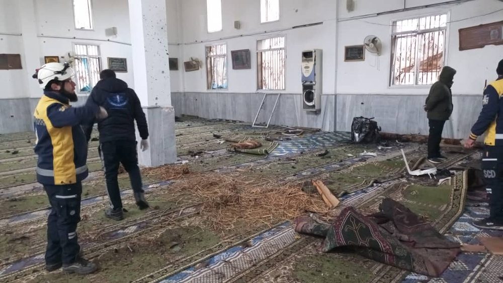 جان باختن ۱۲ نفر و زخمی شدن ۲۷ نفر در انفجار تروریستی مسجد امام علی(ع) حمص