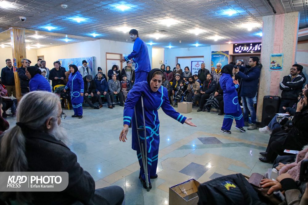 فریاد مطالبه گری معلولان به جشنواره زاگرس رسید