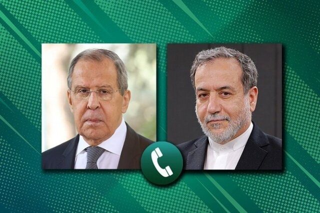 گفت‌وگوی تلفنی عراقچی و لاوروف درباره اوضاع منطقه